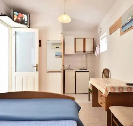 Apartment Center *