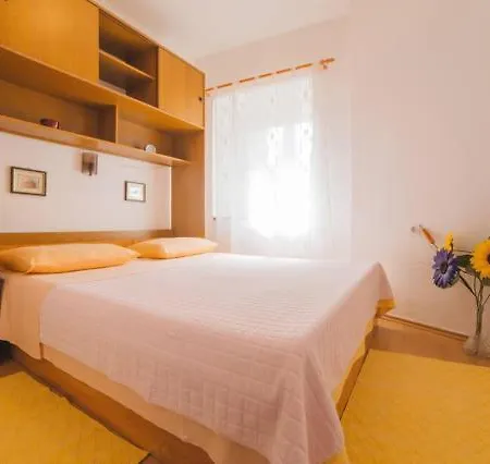Apartment Center